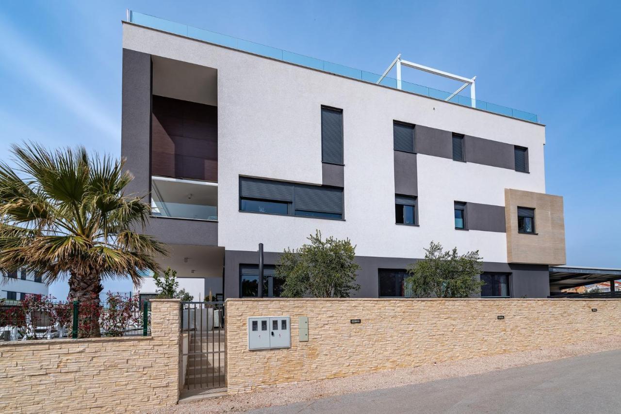 Apartman Darija Sukošan Esterno foto