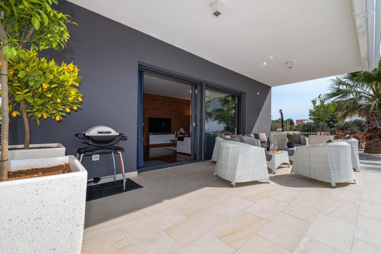 Apartman Darija Sukošan Esterno foto